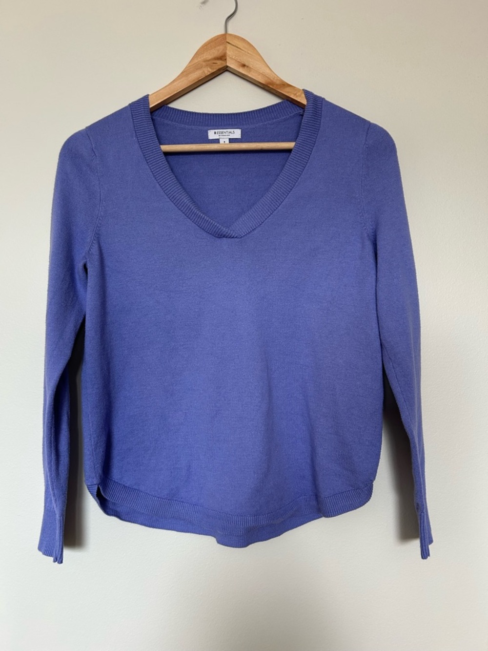Reitmans Purple V-Neck Knit Sweater